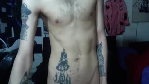 Snapshot of vl21cm chatting on February 2025 03:42:02 PM vl21cm online show from February 2025 03:42:02 PM