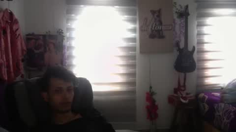 Snapshot of vl21cm chatting on September 2025 03:13:01 PM vl21cm online show from September 2025 03:13:01 PM