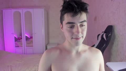 Martin online show from December 2024 06:01:01 AM