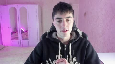 Martin online show from December 2024 07:53:01 AM