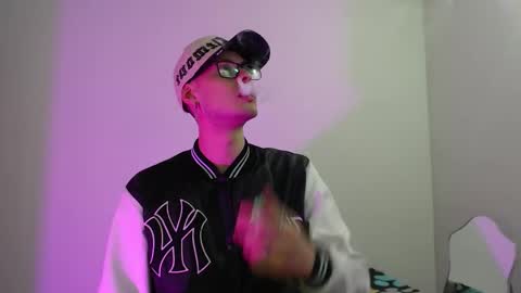 Snapshot of vlad__night chatting on February 2026 05:28:01 AM Vlad online show from February 2026 05:28:01 AM