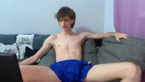 Snapshot of vlad_ggvldd chatting on February 2026 07:18:01 PM Vlad Dinovich online show from February 2026 07:18:01 PM