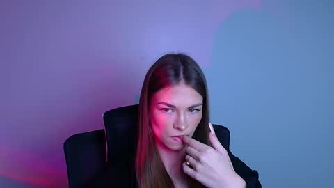 Vlada online show from January 2026 12:43:02 PM