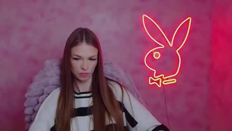 Vlada online show from February 2026 06:23:01 AM