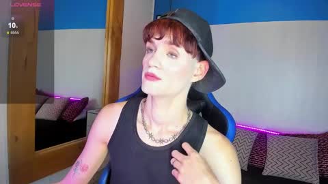 Snapshot of vladhellsing4 chatting on February 2025 03:38:01 PM Vlad online show from February 2025 03:38:01 PM