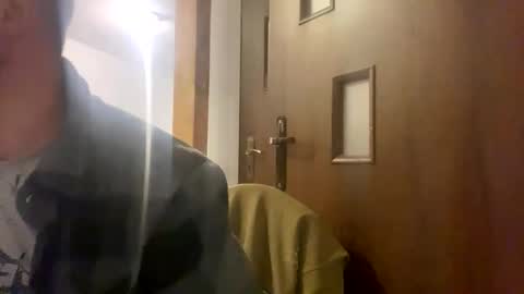 Snapshot of vladumyr chatting on November 2025 09:42:02 PM vladumyr online show from November 2025 09:42:02 PM