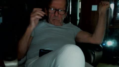 Snapshot of vnpg92 chatting on January 2025 07:23:02 PM vnpg92 online show from January 2025 07:23:02 PM