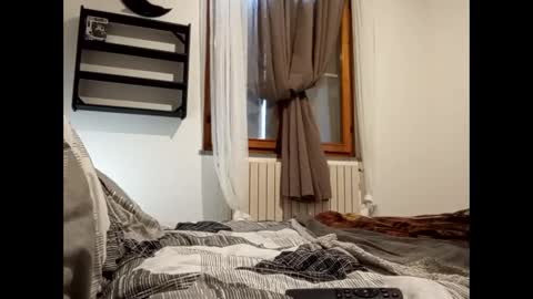 volpecesare419 online show from February 2025 10:29:02 AM