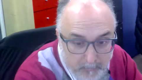 volpi72 online show from February 2026 05:52:01 PM