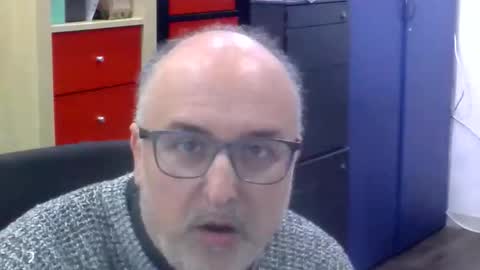 volpi72 online show from February 2026 06:49:02 PM