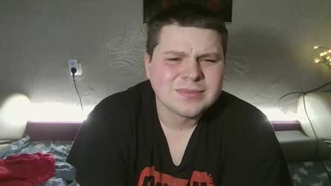 Volshebnik1302 online show from February 2025 03:16:01 PM