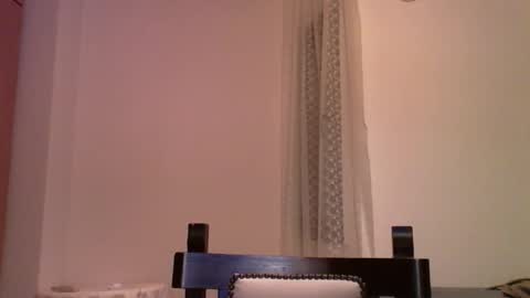 Snapshot of volve5 chatting on December 2025 09:01:01 PM volve5 online show from December 2025 09:01:01 PM