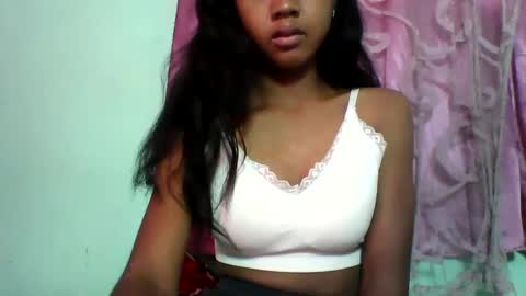 vounialdy online show from February 2025 06:37:01 AM