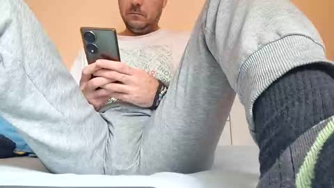 Snapshot of vozd chatting on February 2025 11:13:01 AM sweetcock online show from February 2025 11:13:01 AM