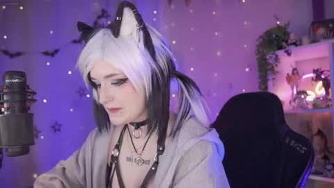 vronnier online show from February 2026 04:22:02 PM