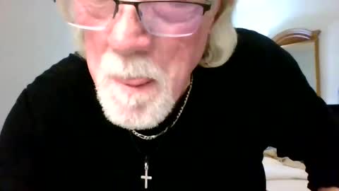 Snapshot of w3llbit chatting on December 2024 06:01:01 AM w3llbit online show from December 2024 06:01:01 AM