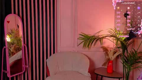 Ketrin online show from May 2026 06:42:02 AM