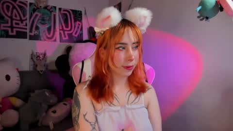 AIKA  online show from January 2025 01:41:01 AM