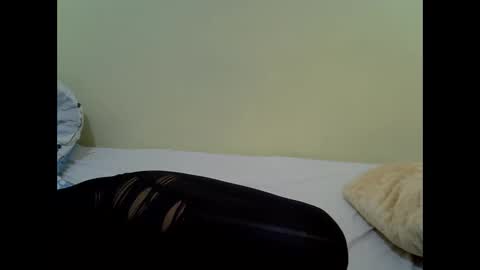 Snapshot of wakanda_43 chatting on June 2026 04:57:01 AM candy online show from June 2026 04:57:01 AM