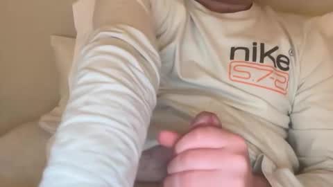 wowaweeman online show from April 2026 02:02:01 AM