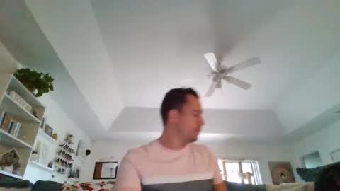 Snapshot of wakandalive chatting on December 2024 09:33:01 PM wakandalive online show from December 2024 09:33:01 PM