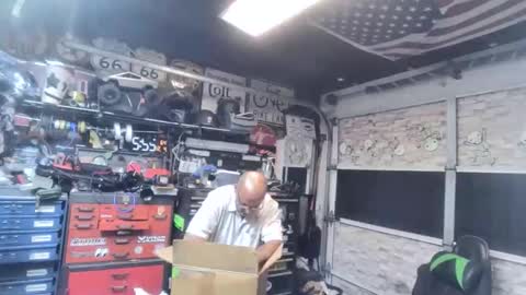 Snapshot of wakesblowinclouds chatting on December 2025 10:46:02 AM wakesblowinclouds online show from December 2025 10:46:02 AM