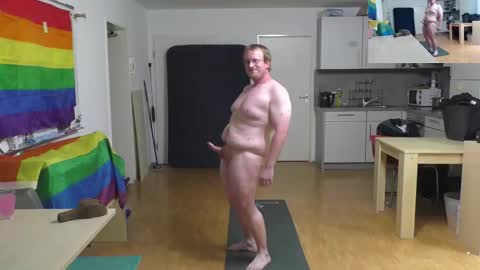 Snapshot of waldw123 chatting on September 2025 03:33:01 PM Yarlim online show from September 2025 03:33:01 PM