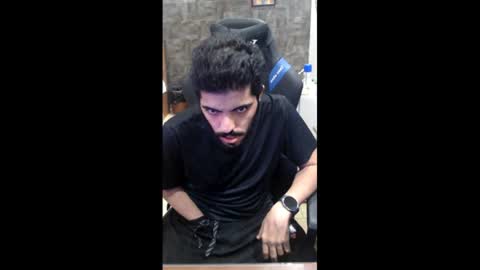 waleeddxx online show from June 2026 03:40:01 PM
