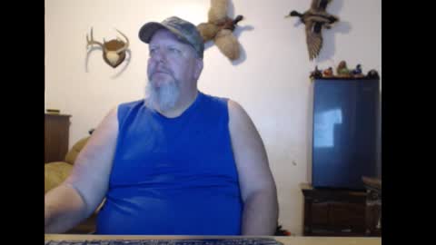 walkingbird online show from November 2025 01:00:01 AM