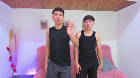 Hi  I am Venus kloy Thiago online show from September 2025 02:13:02 AM