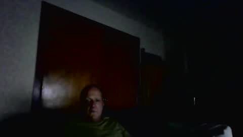 Snapshot of wallyu chatting on April 2026 05:24:01 AM wallyu online show from April 2026 05:24:01 AM