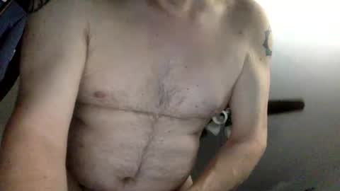 Snapshot of waltbkk chatting on March 2025 03:04:01 PM Walter online show from March 2025 03:04:01 PM