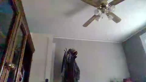 Snapshot of waltbkk chatting on November 2025 06:50:02 PM Walter online show from November 2025 06:50:02 PM