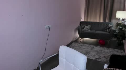 Snapshot of waltera_white chatting on February 2026 02:58:02 PM Jessica and Waltera online show from February 2026 02:58:02 PM