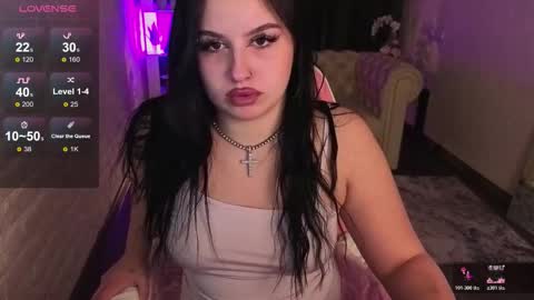 Snapshot of waltera_white chatting on February 2026 02:04:02 PM Jessica and Waltera online show from February 2026 02:04:02 PM