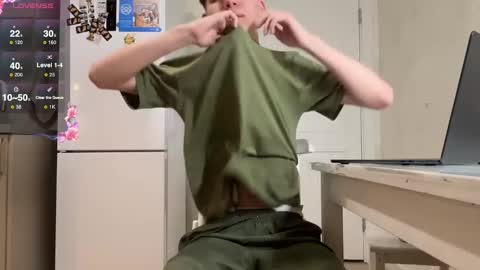 Snapshot of walterback chatting on March 2025 06:22:01 PM Mark and Tom online show from March 2025 06:22:01 PM