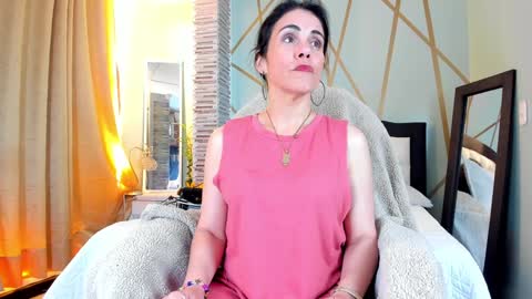 Snapshot of wanda_walton chatting on January 2025 05:11:01 PM Wanda online show from January 2025 05:11:01 PM