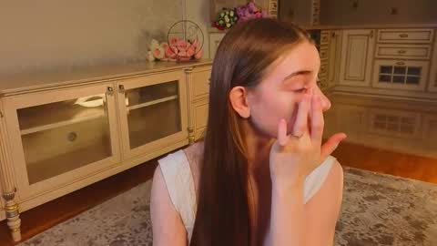 hello guys im Lilian online show from December 2025 03:03:01 AM