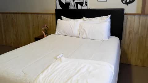 Snapshot of wanderlustgaal chatting on October 2025 02:47:01 PM wanderlustgaal online show from October 2025 02:47:01 PM