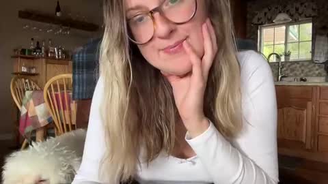 Snapshot of wanderlustjade chatting on January 2025 06:31:01 PM Jade Adonis online show from January 2025 06:31:01 PM