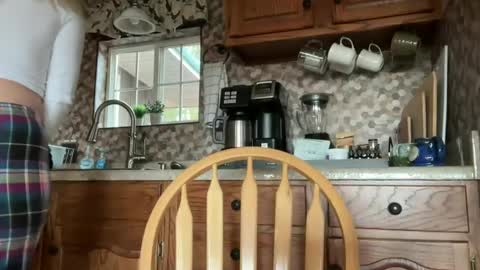 Snapshot of wanderlustjade chatting on January 2025 09:32:02 PM Jade Adonis online show from January 2025 09:32:02 PM