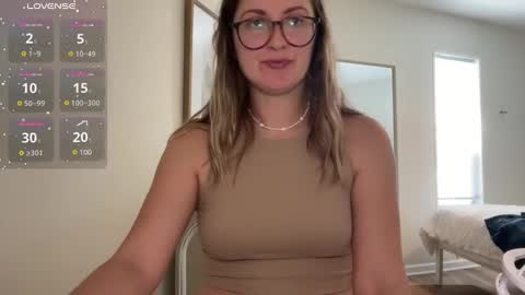 Snapshot of wanderlustjade chatting on January 2025 04:33:02 PM Jade Adonis online show from January 2025 04:33:02 PM