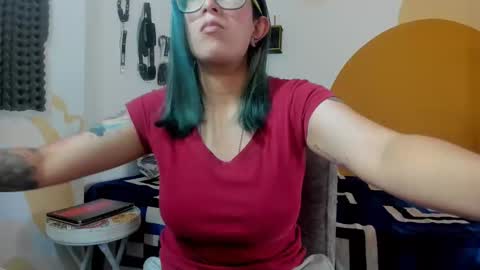 Waningrose  Lu online show from January 2025 05:53:01 PM