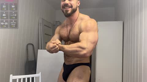 Snapshot of wannaseeyourface chatting on January 2025 11:10:01 AM new online show from January 2025 11:10:01 AM