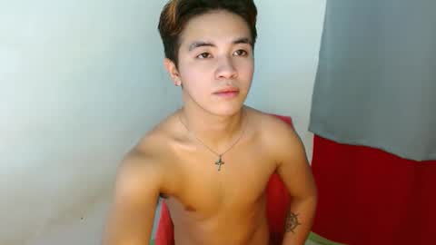 Snapshot of wantedtwink_69 chatting on October 2025 04:00:01 AM itsmeyour dewji on ig online show from October 2025 04:00:01 AM