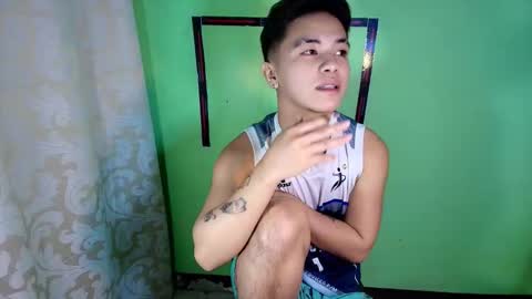 Snapshot of wantedtwink_69 chatting on October 2025 03:55:01 PM itsmeyour dewji on ig online show from October 2025 03:55:01 PM