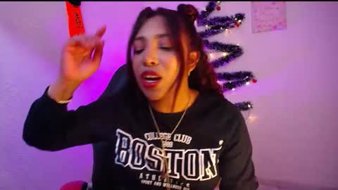 EMILY online show from November 2025 03:41:01 AM