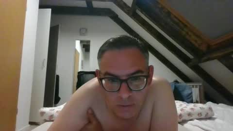 Snapshot of watchmecum78 chatting on September 2025 08:42:02 PM watchmecum78 online show from September 2025 08:42:02 PM