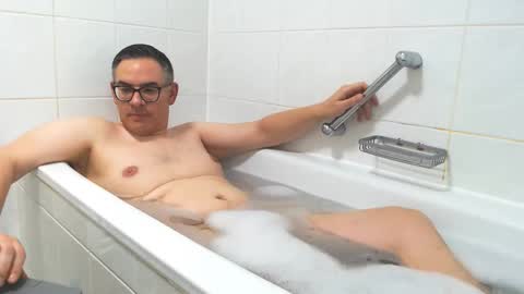 Snapshot of watchmecum78 chatting on December 2025 05:42:02 PM watchmecum78 online show from December 2025 05:42:02 PM