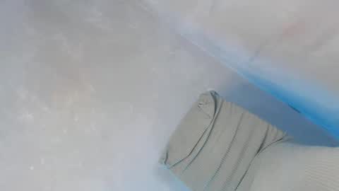 Isla Fox online show from September 2025 07:02:01 AM